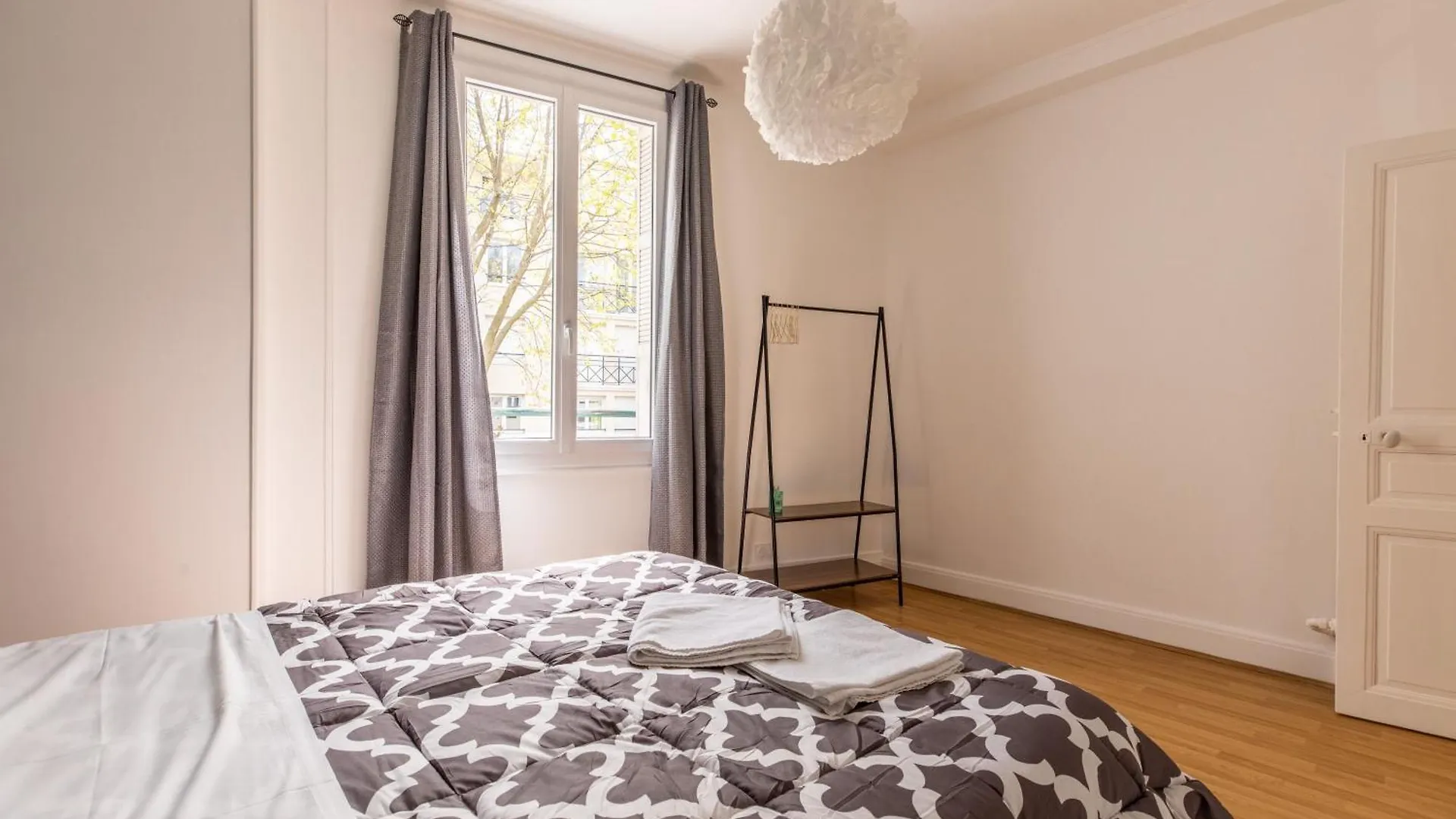 Apartment 3 Appartements , Balneo, Pour 10 Personnes Maison Thermale Chamalieres